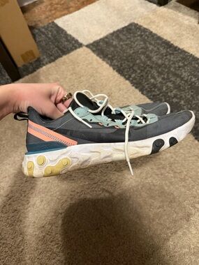 Nike Women’s Athletic Shoe in Charcoal, Mint & Coral